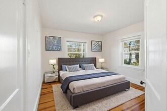 44 Irving St in Newton, MA - Building Photo - Building Photo