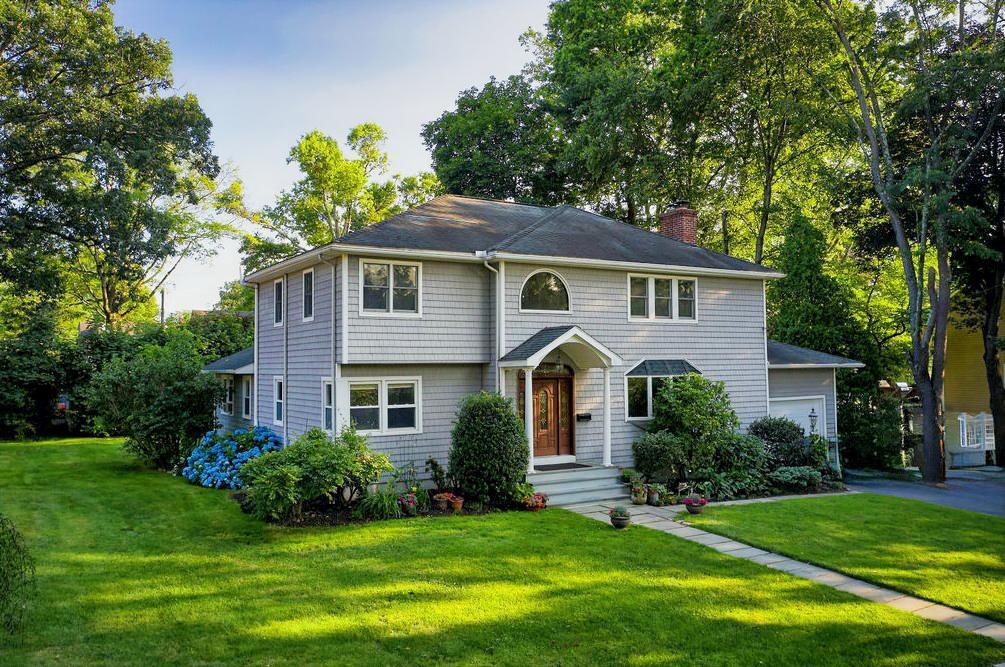 39 Wood Ave in Ardsley, NY - Building Photo