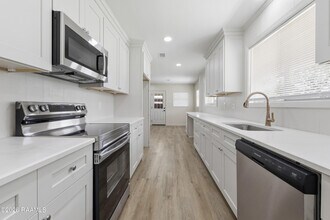 317 Kim Dr in Lafayette, LA - Building Photo - Building Photo