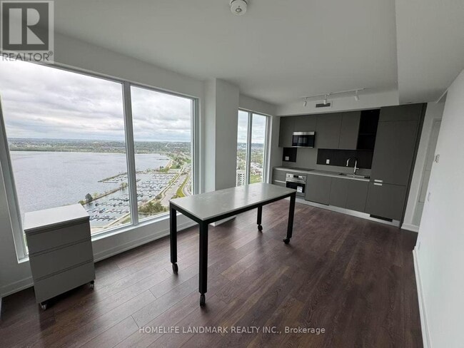 39-2839 Mary St