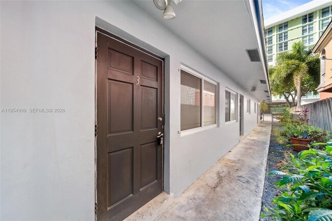 446 SW 4th Ave in Fort Lauderdale, FL - Building Photo - Building Photo