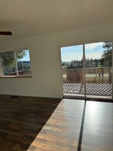 18852 CA-88 in Pine Grove, CA - Building Photo - Building Photo