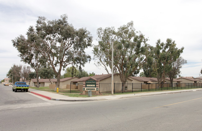 San Jacinto Vista II in Perris, CA - Foto de edificio - Building Photo