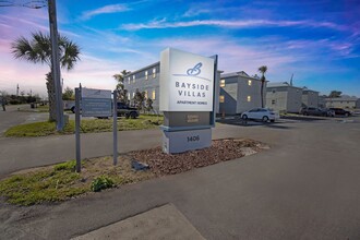 Bayside Villas in Panama City, FL - Building Photo - Building Photo