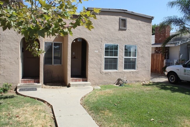 property at 346-348 W Morton Ave