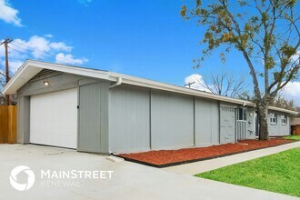309 E Huitt Ln in Euless, TX - Building Photo - Building Photo