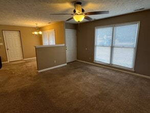 1007 N Main St in Raeford, NC - Building Photo - Building Photo