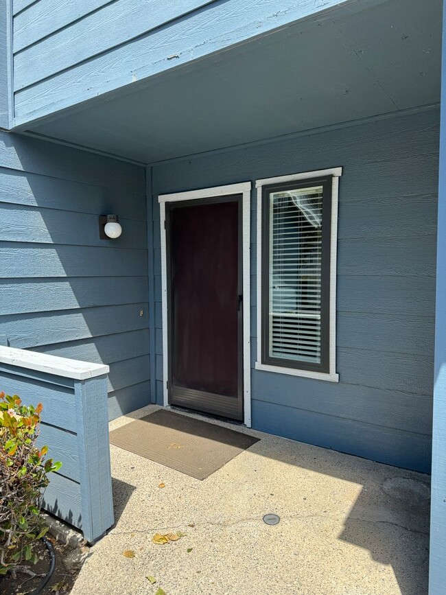 2220 Exposition Dr in San Luis Obispo, CA - Building Photo - Building Photo