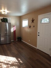 111 Crystal Park Rd in Manitou Springs, CO - Foto de edificio - Building Photo