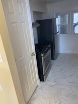 9 High St in Johnson City, NY - Building Photo