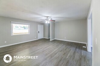 3212 Pine Branch Ct in Decatur, GA - Foto de edificio - Building Photo