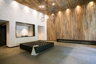 156-156 Portland St in Toronto, ON - Building Photo - Building Photo