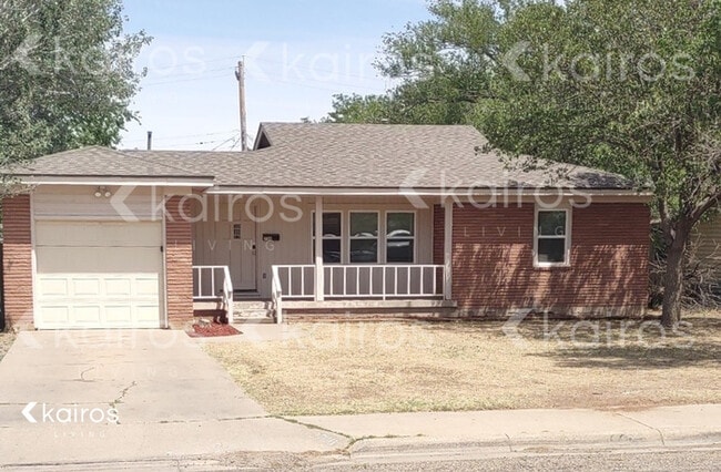 property at 2708 Comanche St