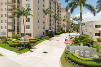 Flagler Pointe in West Palm Beach, FL - Foto de edificio - Building Photo