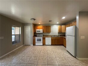 5203 29th St SW in Lehigh Acres, FL - Building Photo - Building Photo