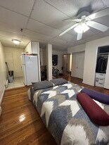 857 Beacon St in Boston, MA - Building Photo