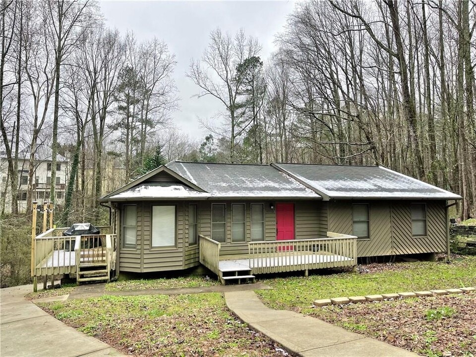 4995 Sunshine Ct NW in Acworth, GA - Building Photo