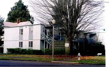 701 N K St in Tacoma, WA - Building Photo - Building Photo