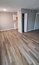 674 Knox Blvd in Radcliff, KY - Building Photo - Building Photo