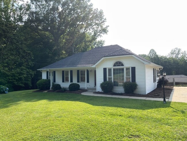property at 370 GA-120