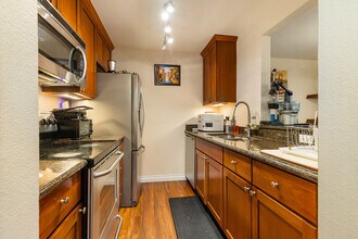 501 141st Ave SE in Bellevue, WA - Building Photo - Building Photo