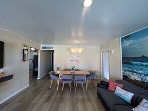 320 Amador Ave in Seaside, CA - Building Photo - Building Photo