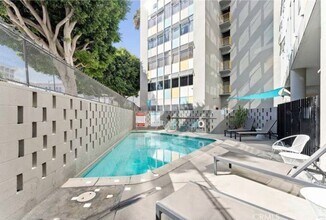 100 Atlantic Ave, Unit 803 in Long Beach, CA - Foto de edificio - Building Photo