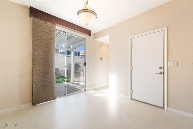 property at 1519 Evening Spirit Ave