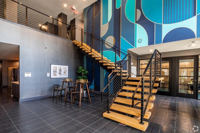 9 Tower Ln-Unit -237 in New Haven, CT - Building Photo - Building Photo