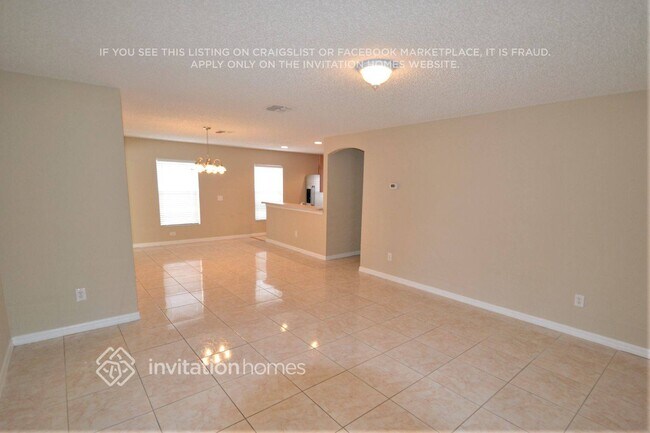 2413 Ruddenstone Way in Kissimmee, FL - Foto de edificio - Building Photo