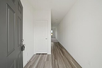 8627 Vacek Xing Wy in Richmond, TX - Building Photo - Building Photo