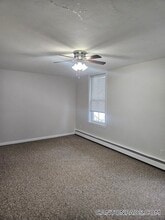 33 Rockland St, Unit 2 in Canton, MA - Building Photo - Building Photo