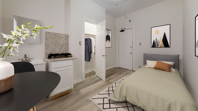 647 W 18th St in Los Angeles, CA - Building Photo