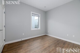 3 Ward St, Unit 404 in Somerville, MA - Foto de edificio - Building Photo