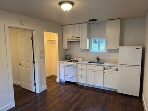 10381 CA-116 in Forestville, CA - Building Photo - Building Photo