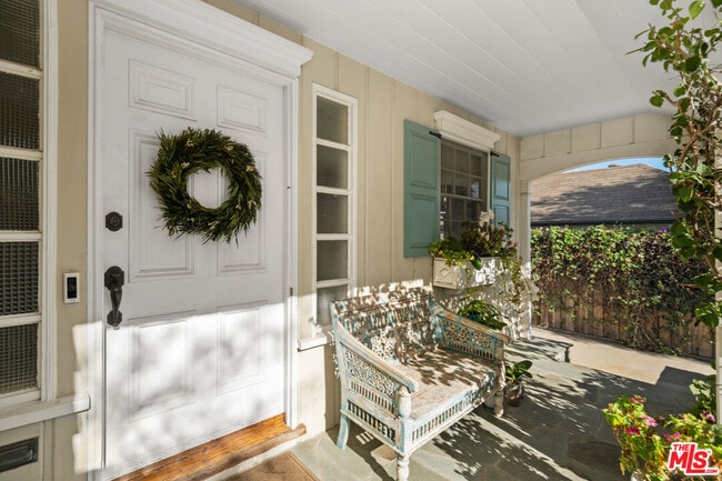 9031 David Ave in Los Angeles, CA - Building Photo - Building Photo