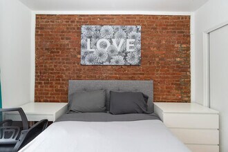 1814 2nd Ave, Unit SI ID1032049P in New York, NY - Building Photo - Building Photo