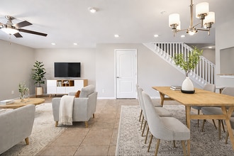 Amberton Luxury Townhomes in Naples, FL - Foto de edificio - Building Photo