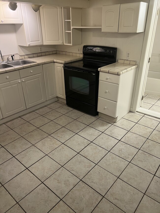 2901 Reed St, Unit 3