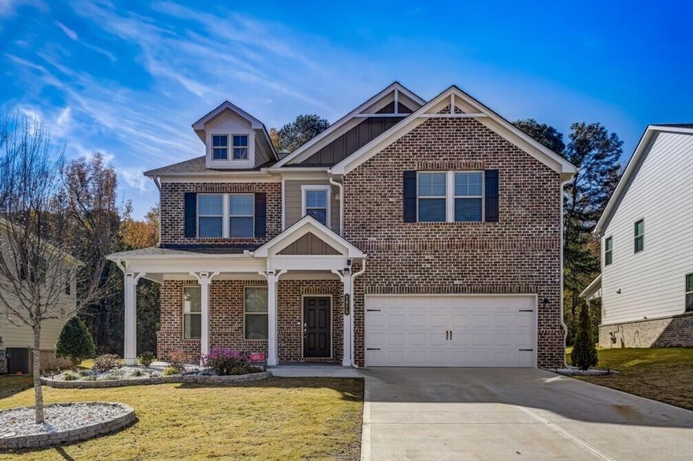 2071 Landsburg Wy in Lawrenceville, GA - Building Photo