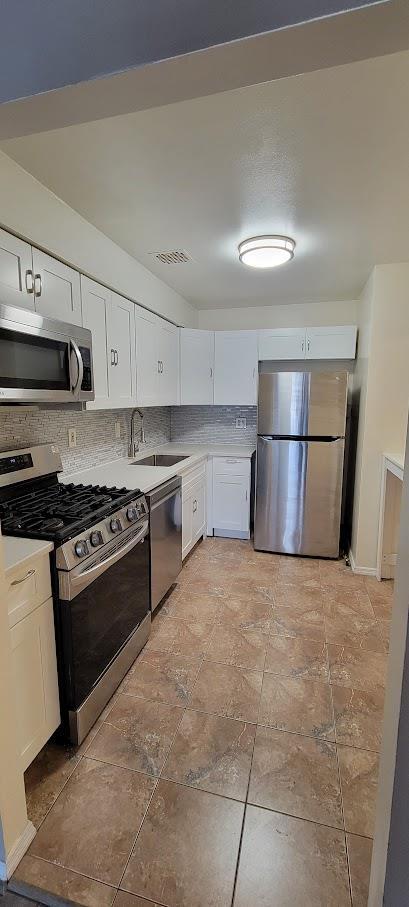 property at 82-76 Country Pointe Cir