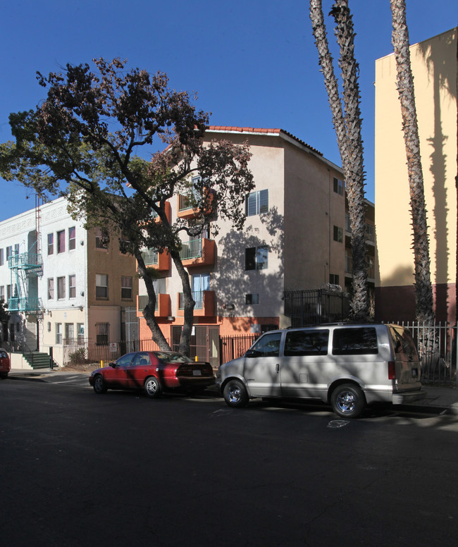 919 S Bonnie Brae St in Los Angeles, CA - Foto de edificio - Building Photo