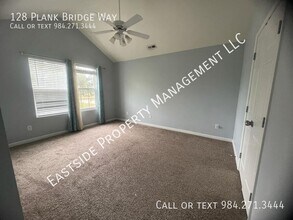 128 Plank Bridge Way in Morrisville, NC - Building Photo - Building Photo