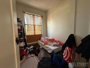 Arnold Avenue in Queens, NY - Building Photo - Building Photo