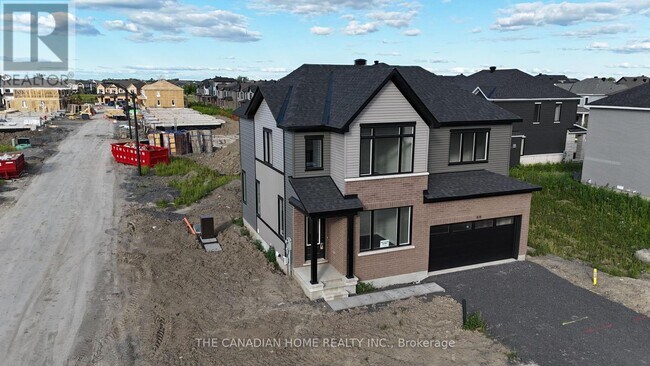 808 Anemone Mews in Ottawa, ON - Building Photo - Building Photo