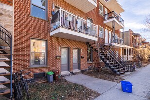 5800-5810 5E Av in Montréal, QC - Building Photo