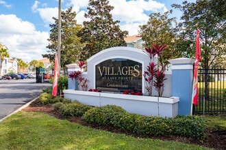 Villages at Lake Pointe in Orlando, FL - Foto de edificio - Building Photo