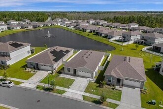 284 White Heron Wy in St. Cloud, FL - Building Photo - Building Photo