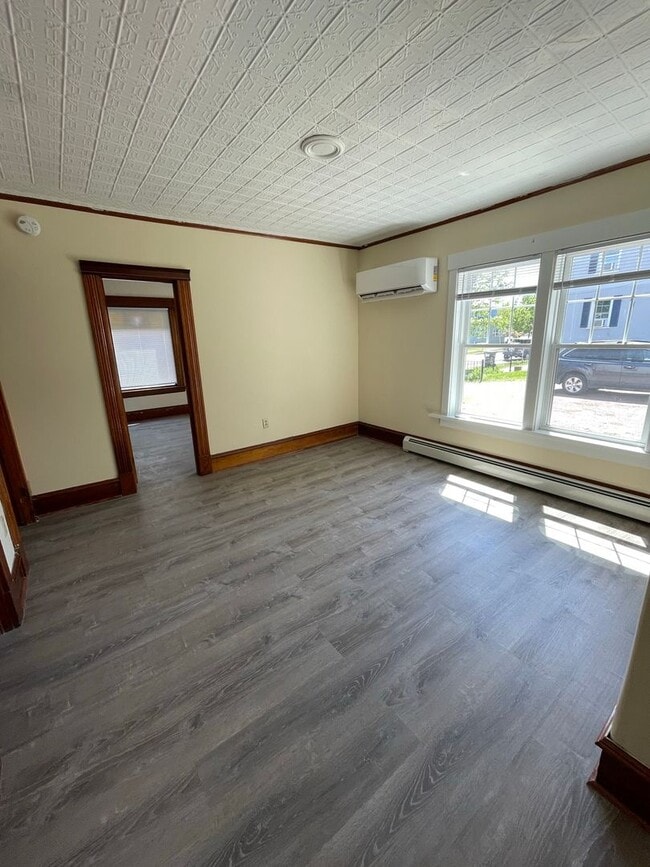 17-19-19 Lafountain St in Burlington, VT - Building Photo - Building Photo