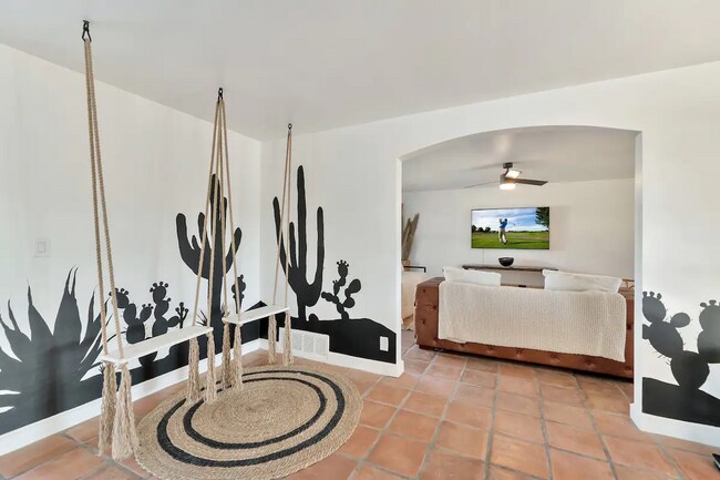property at 2040 N 69th Pl
